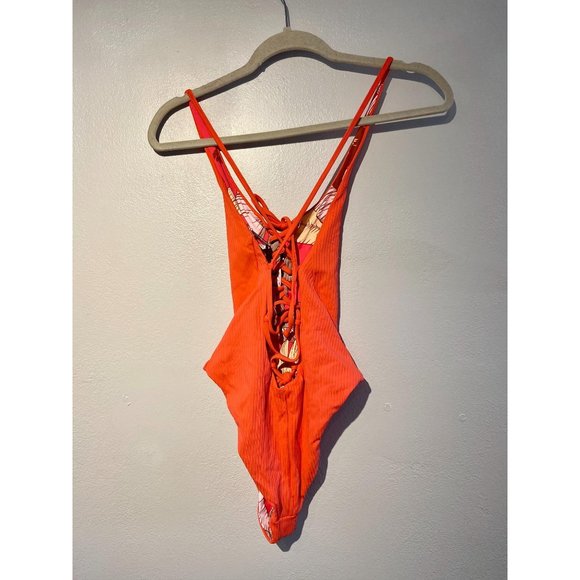 Maaji Cayenne Heavenly Reversible One-piece Medium - Picture 10 of 15